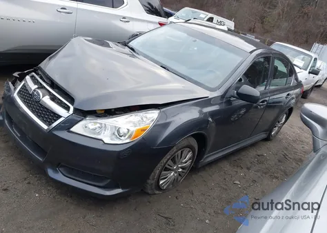 2013 Subaru Legacy 2.5I из США, поврежденный, VIN 4S3BMBA66D3033603